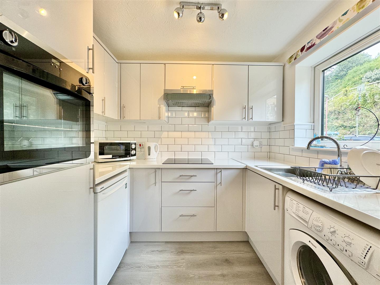 1 bed property in Verulam Place, St. Leonards-On-Sea